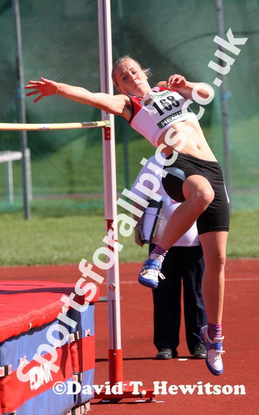 Charlotte Sadler (Gateshead) taking part in the under-20s high jump heptathlon during the Hexham Decathlon and heptathlon. Photo: David T. Hewitson/Sports for All Pics